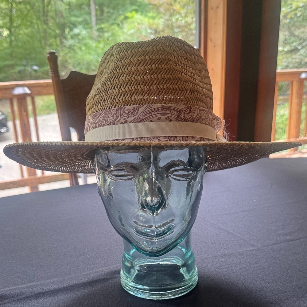 Goorin Bros Tan Straw Hat